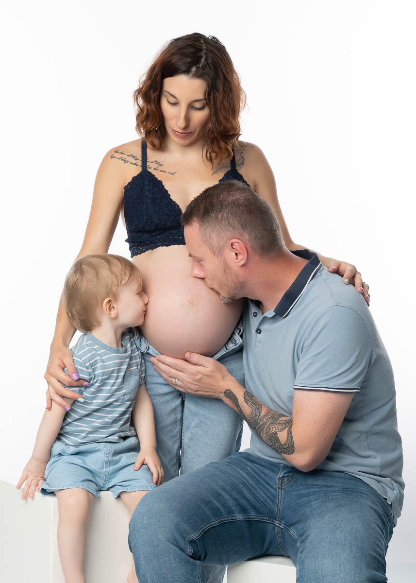 nouveau-ne_naissance_newborn_Carcassonne_Nicobert_Photographe_Photo_Femme-Enceinte-Grossesse_Pregnant_Pregnancy_portrait_famille_diaporama-16
